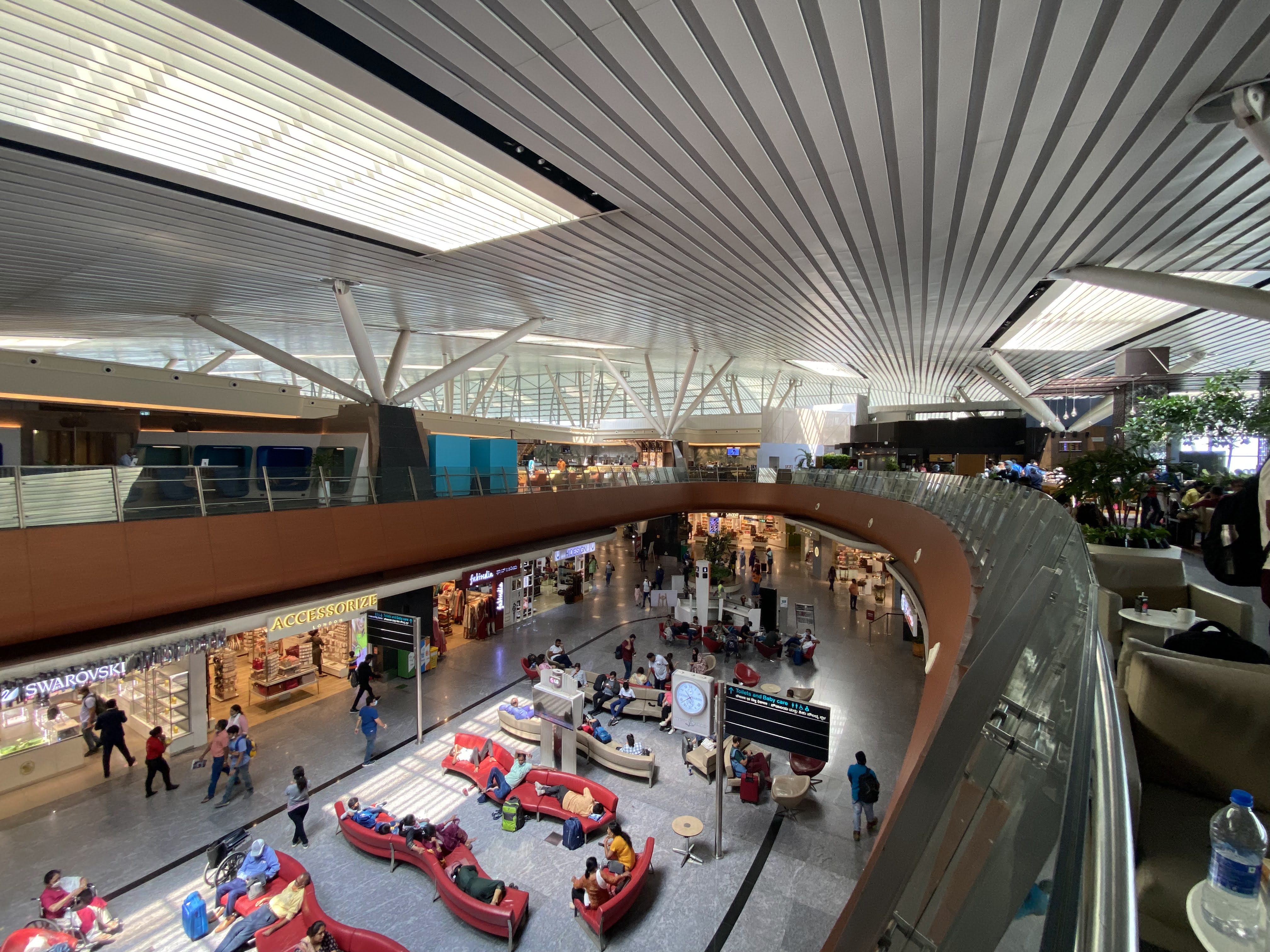 Bengaluru Airport Domestic Lounge at T1 review!